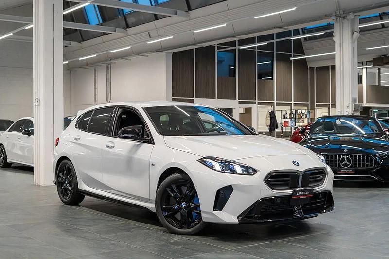 Gebraucht BMW M135 300 PS (220 kW) 2025 Weiss Kleinwagen