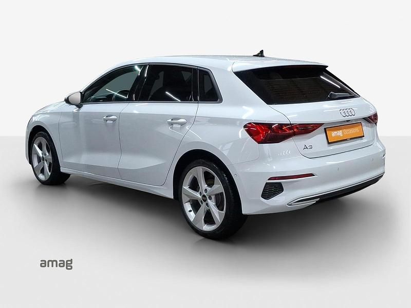 Gebraucht Audi A3 Sportback e-tron Advanced 150 PS (110 kW) 2024 Kleinwagen