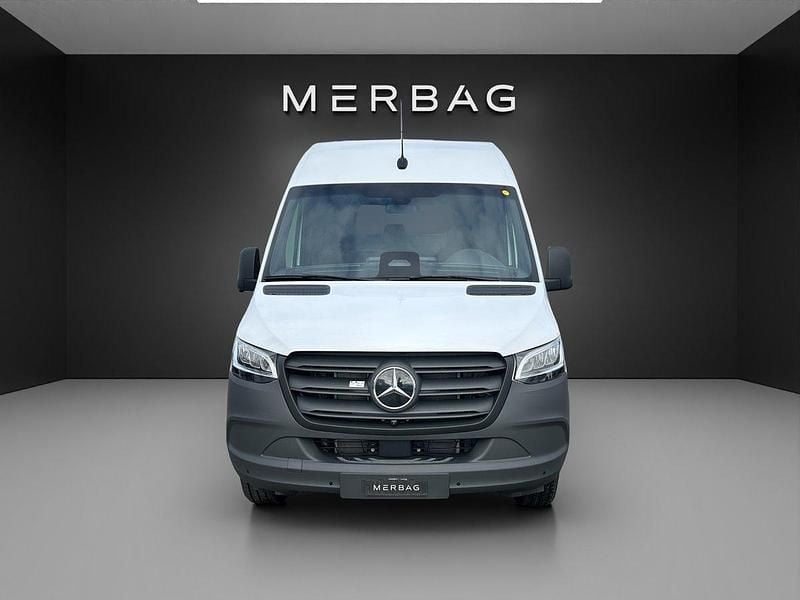 Neu Mercedes E-Sprinter 150 kW (204 PS) 2025 Van