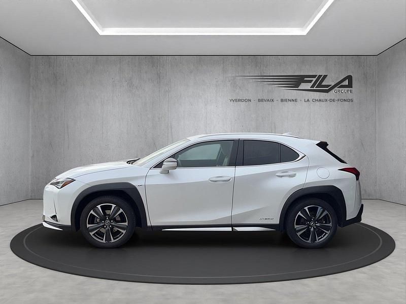 Gebraucht Lexus UX 250h 152 PS (111 kW) 2020 SUV