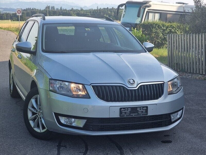 Gebraucht Skoda Octavia Ambition 105 PS (77 kW) 2014 Kombi