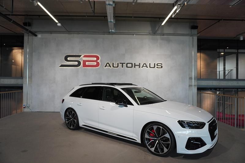 Gebraucht 2022 Audi RS4 Kombi | CHF 68’999 (Fairer Preis) - Bild 1/4