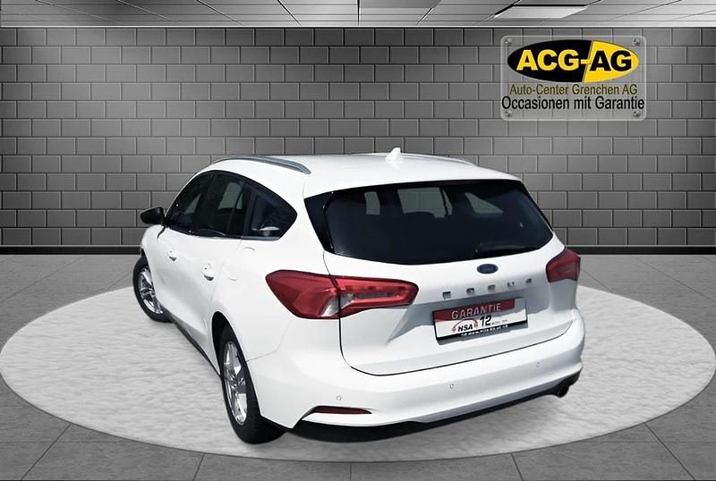 Gebraucht Ford Focus Business Edition 100 PS (73 kW) 2019