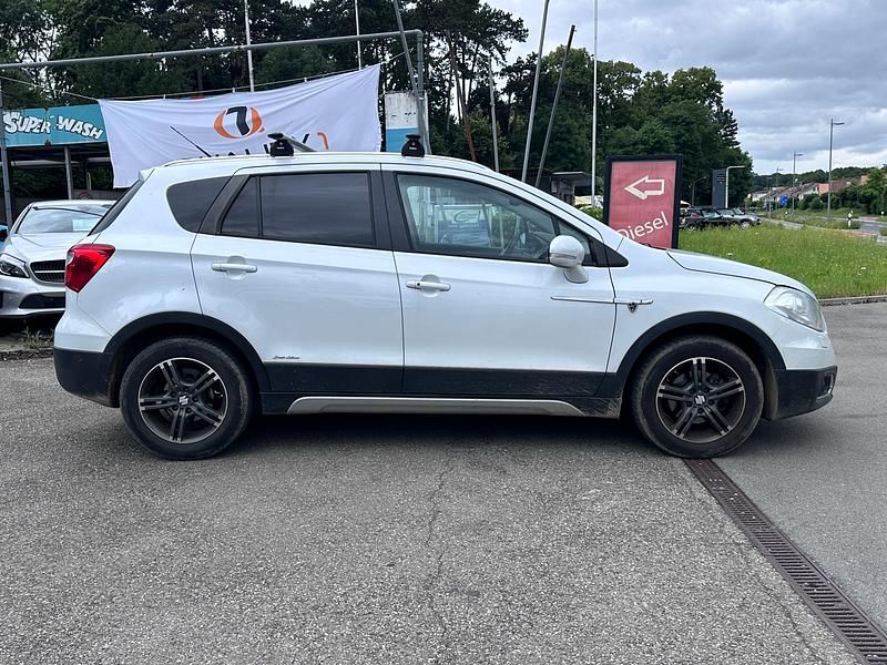 Gebraucht Suzuki SX4 120 PS (88 kW) 2015