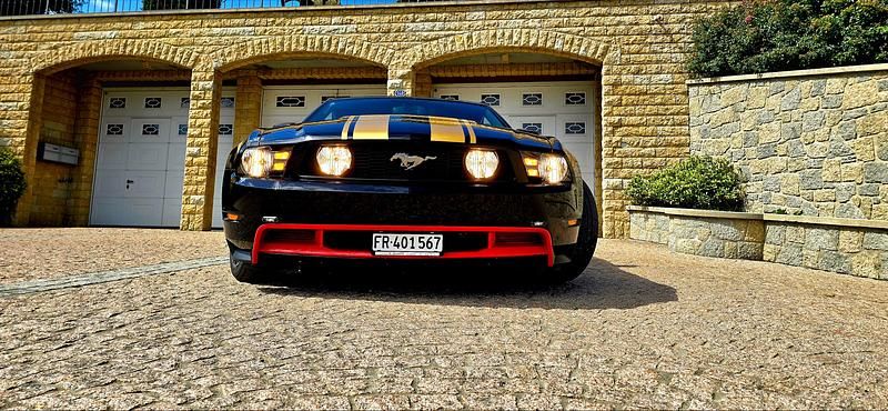 Gebraucht Ford Mustang 455 PS (334 kW) 2012