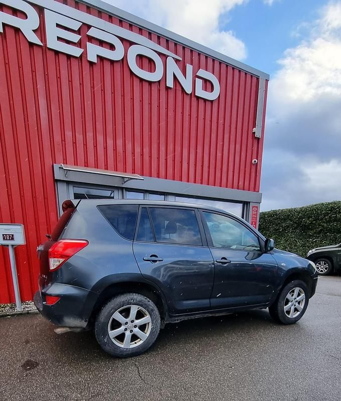 Gebraucht Toyota RAV4 Terra 152 PS (111 kW) 2008 SUV