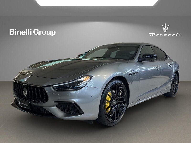 Grau Gebraucht 2023 Maserati Ghibli Coupé | CHF 84’000 (Superpreis) - Bild 1/4