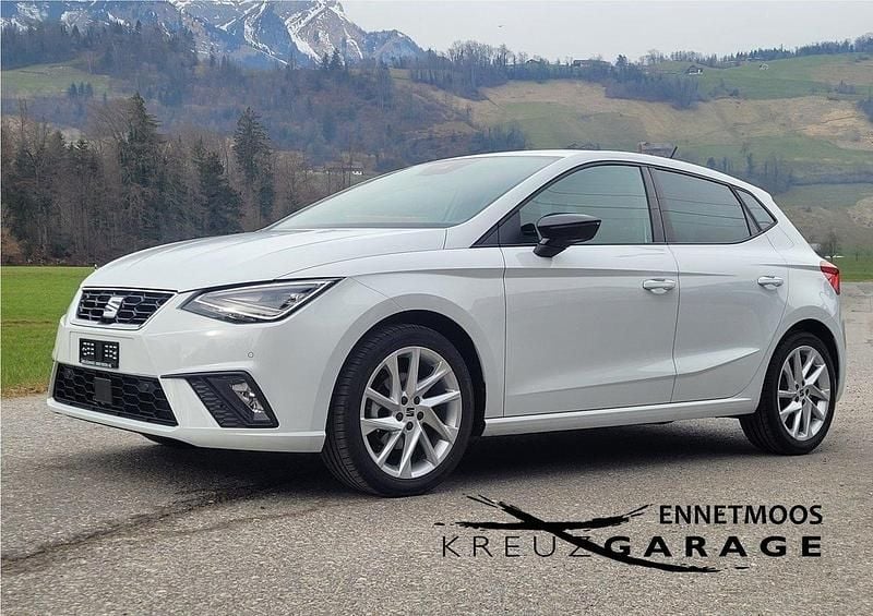 Weiss Gebraucht 2024 Seat Ibiza FR Kleinwagen | CHF 21’500 (Fairer Preis) - Bild 1/4