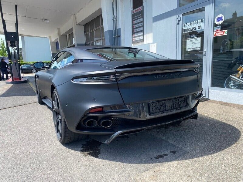 Gebraucht Aston Martin DBS 725 PS (533 kW) 2020 Coupé