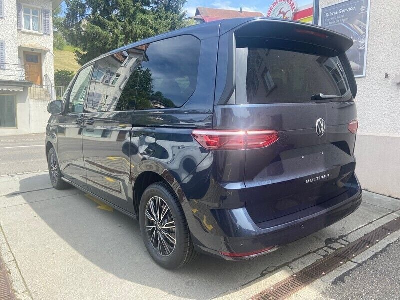 Gebraucht VW Multivan 150 PS (110 kW) 2024 Van
