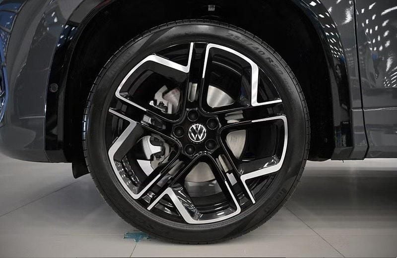 Neu VW Tayron R-line 193 PS (141 kW) 2026 SUV