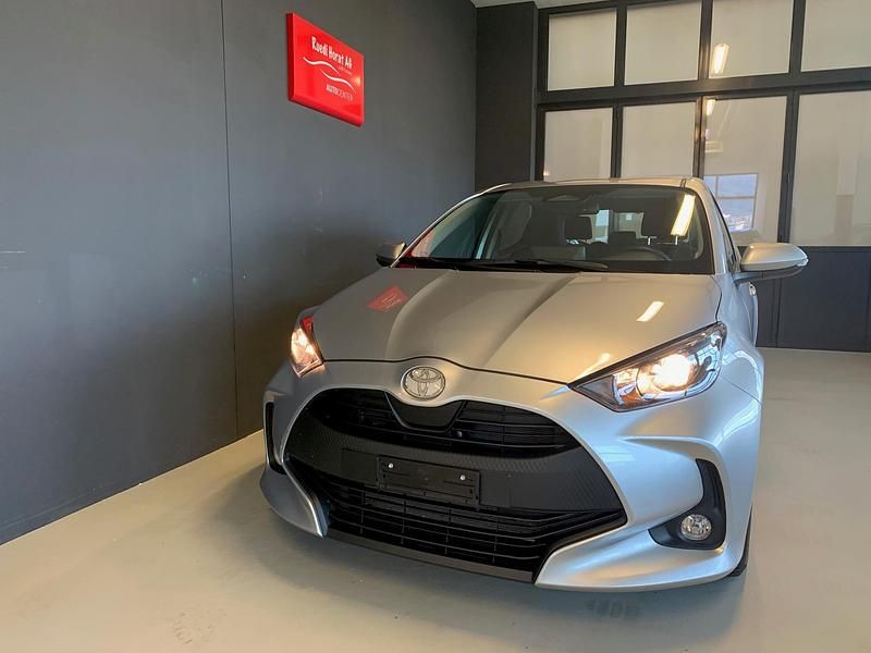 Gebraucht Toyota Yaris Hybrid Comfort 116 PS (85 kW) 2025