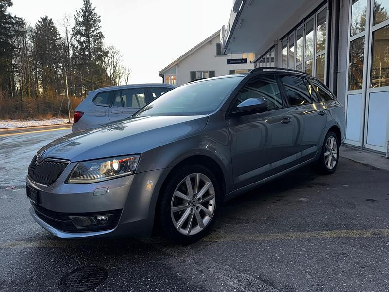 Gebraucht Skoda Octavia Elegance 180 PS (132 kW) 2013 Kombi