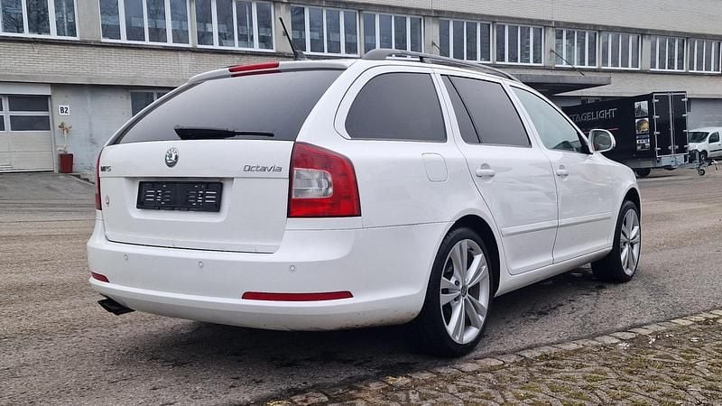 Gebraucht Skoda Octavia RS 200 PS (147 kW) 2011 Kombi