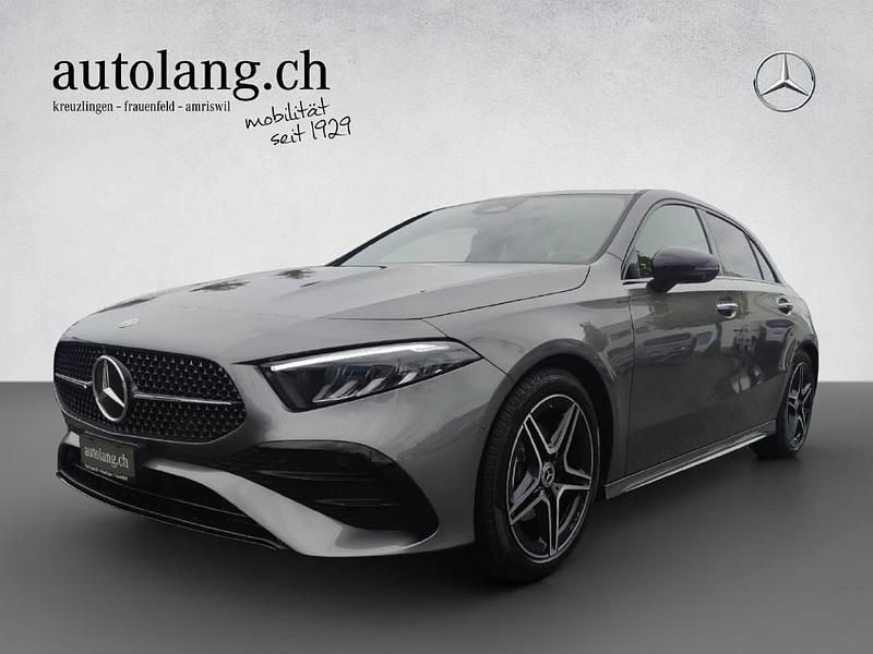 Grau Neu 2025 Mercedes A200 AMG line Limousine | CHF 48’900 (Guter Preis) - Bild 1/4