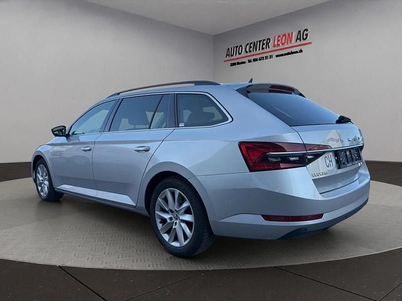 Gebraucht Skoda Superb Ambition 150 PS (110 kW) 2023 Kombi