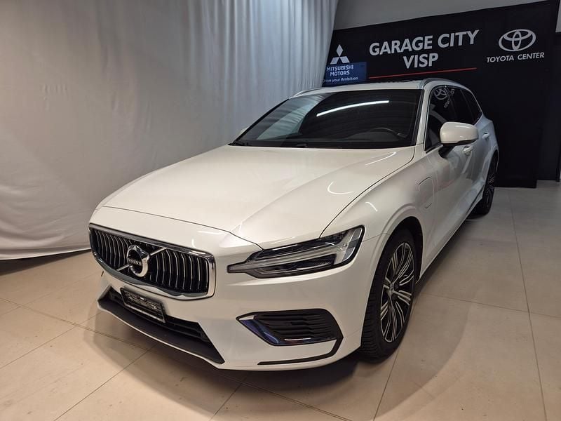Gebraucht Volvo V60 Inscription 392 PS (288 kW) 2019 Kombi