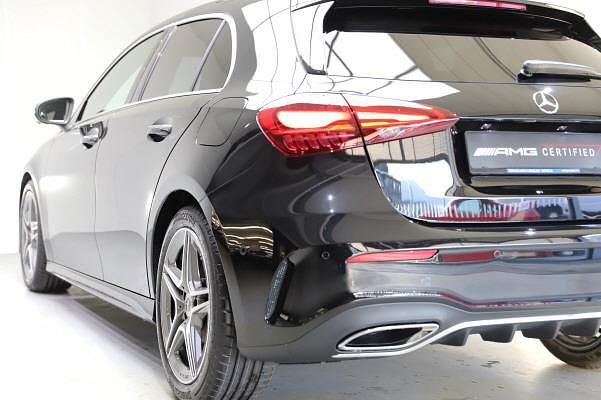 Neu Mercedes A250 224 PS (164 kW) 2025 Schwarz Limousine
