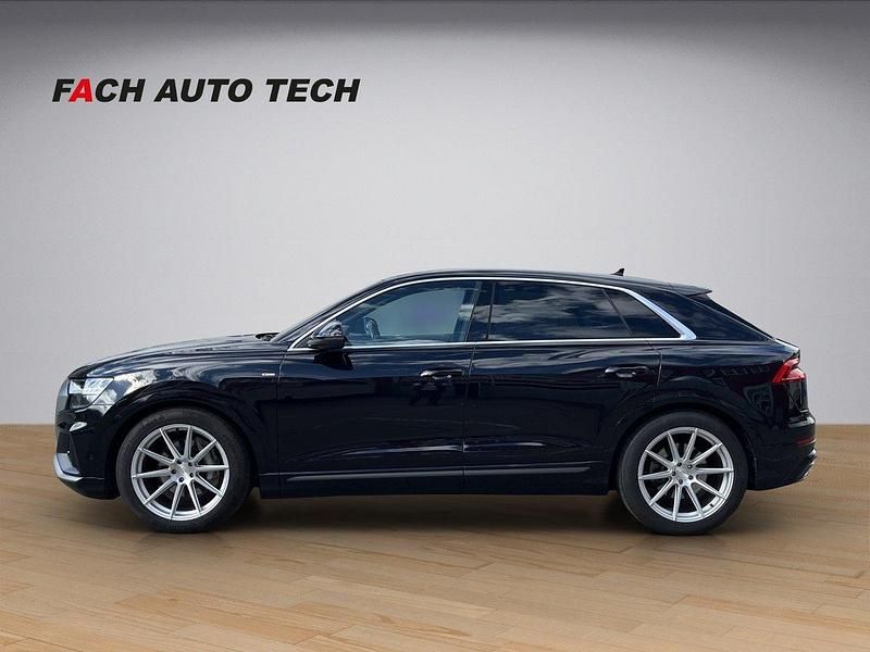 Gebraucht Audi Q8 Ambiente 286 PS (210 kW) 2019 SUV