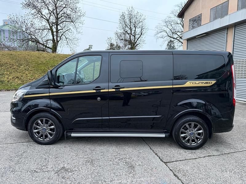 Gebraucht Ford Tourneo Custom Titanium 130 PS (95 kW) 2023 Van