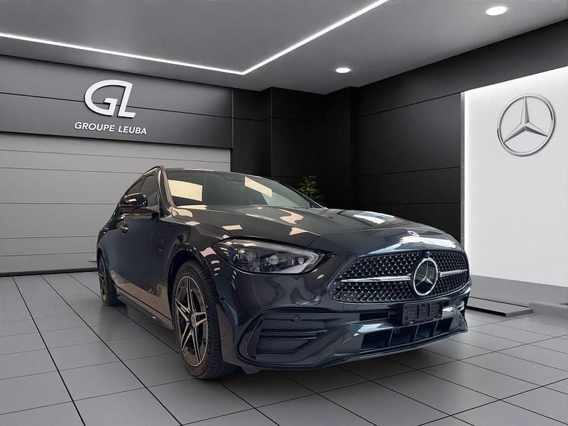 Gebraucht Mercedes C300e 313 PS (230 kW) 2025 Schwarz Limousine