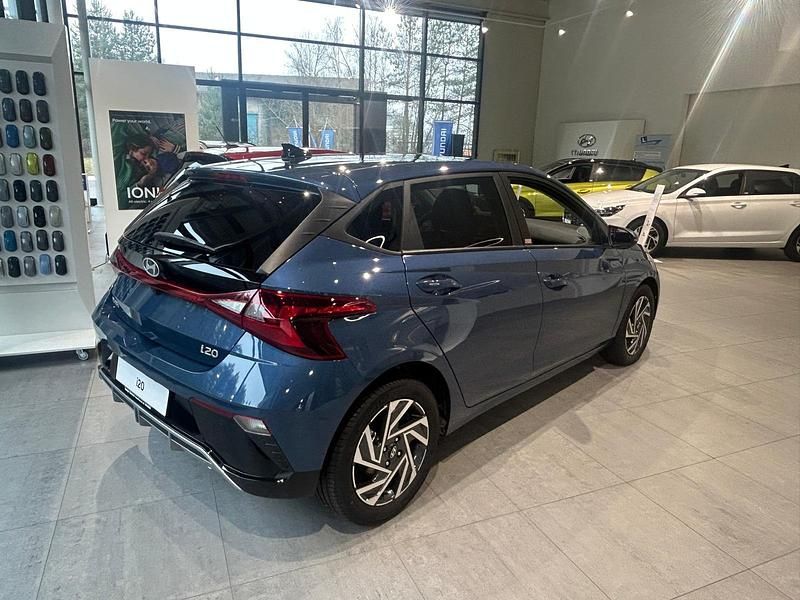 Neu Hyundai i20 100 PS (73 kW) 2026 Blau Limousine