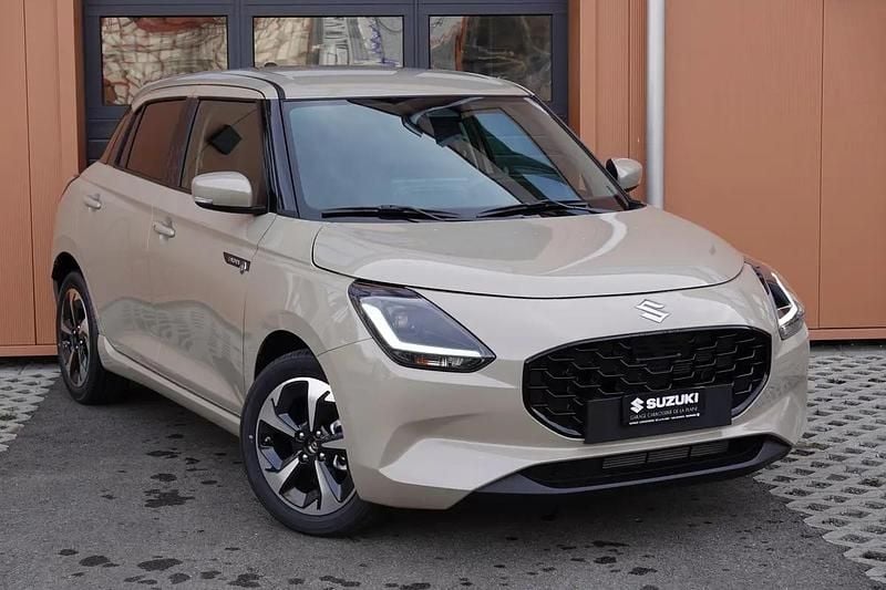 Neu Suzuki Swift 81 PS (59 kW) 2026 Beige Kleinwagen