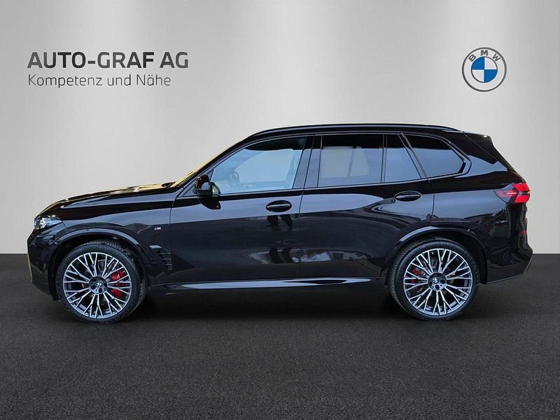 Neu BMW X5 M Sport 352 PS (258 kW) 2026 Bordeaux SUV