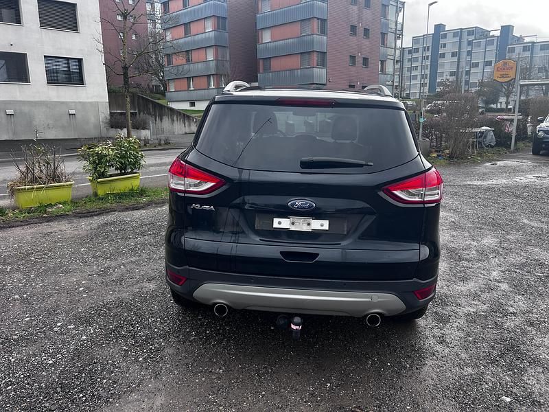 Gebraucht Ford Kuga 182 PS (133 kW) 2013 SUV