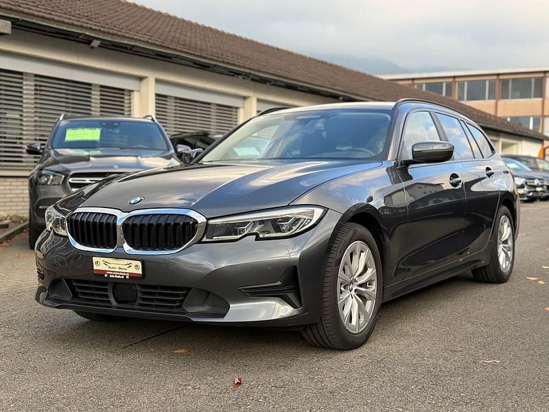 Gebraucht 2021 BMW 320e Kombi | CHF 20’900 (Fairer Preis) - Bild 1/4