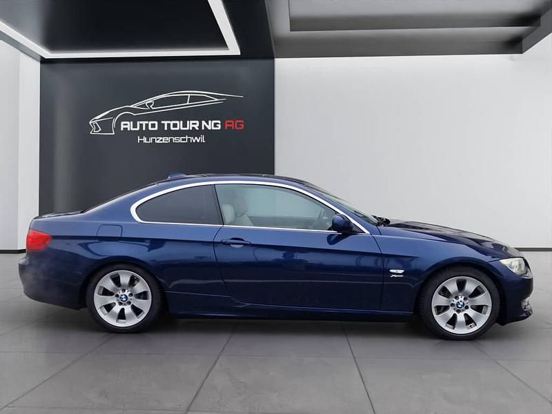 Gebraucht BMW 335 Comfort Edition 306 PS (225 kW) 2011 Coupé