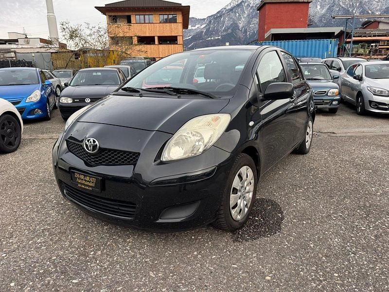 Gebraucht Toyota Yaris Sol 99 PS (72 kW) 2011 Kleinwagen