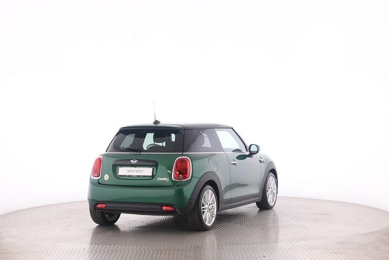 Gebraucht Mini Cooper SE 135 kW (184 PS) 2021 Grün Kleinwagen
