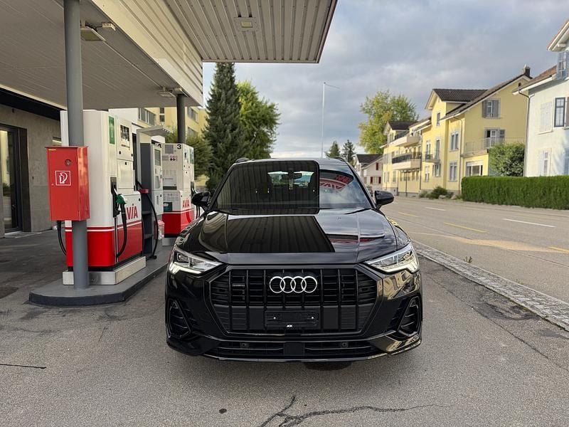 Gebraucht Audi Q3 S-Line 190 PS (139 kW) 2019 SUV