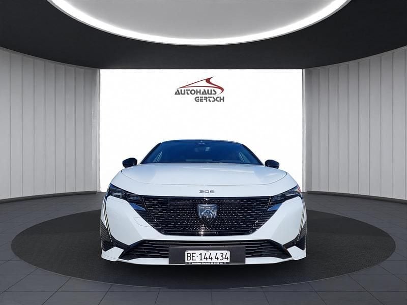 Gebraucht Peugeot 308 GT 181 PS (133 kW) 2024 Weiss Limousine