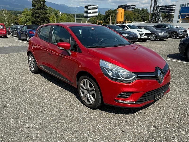 Gebraucht 2017 Renault Clio IV Intens | CHF 4’900 (Fairer Preis) - Bild 1/4