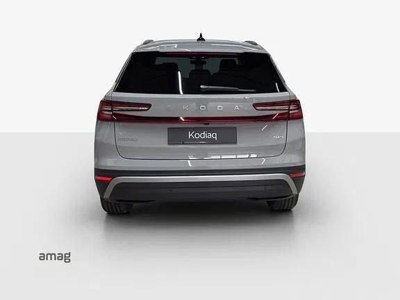 Neu Skoda Kodiaq Dynamic 204 PS (150 kW) 2026 Steel grau, spezial SUV