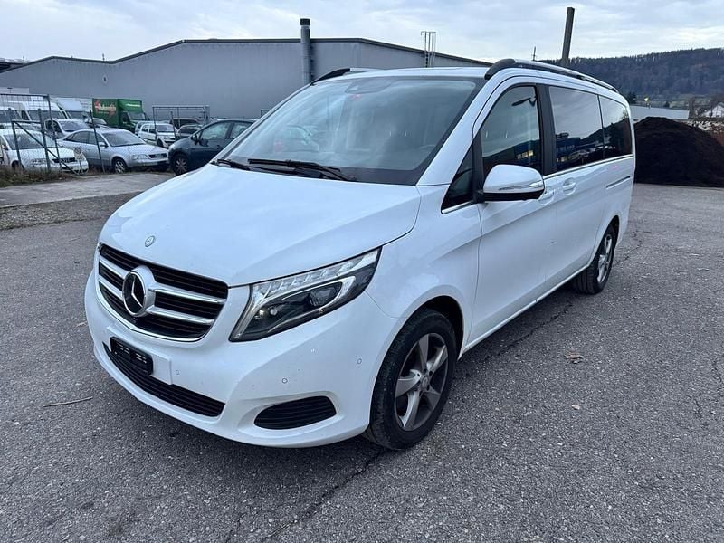 Gebraucht 2015 Mercedes V250 Avantgarde Van / Kleinbus | CHF 21’500 (Superpreis) - Bild 1/4