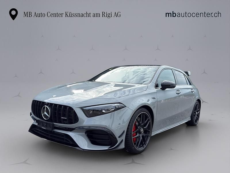 Grau Neu 2025 Mercedes A45 AMG AMG Limousine | CHF 92’900 (Teuer) - Bild 1/4