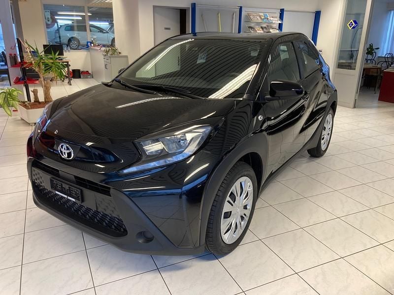 Neu 2025 Toyota Aygo X Comfort SUV | CHF 17’390 (Superpreis) - Bild 1/4