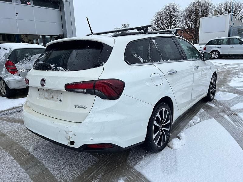 Gebraucht 2017 Fiat Tipo Lounge Kombi | CHF 3’400 (Superpreis) - Bild 1/4