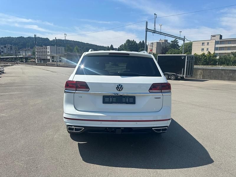 Gebraucht VW Atlas R-line 276 PS (202 kW) 2023 SUV