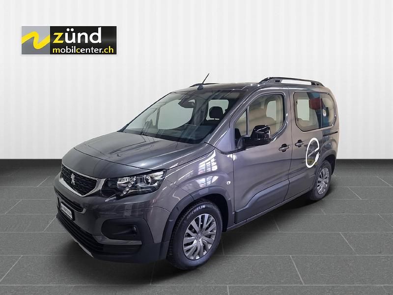 Grau Gebraucht 2023 Peugeot e-Rifter Allure Van / Kleinbus | CHF 28’900 - Bild 1/4