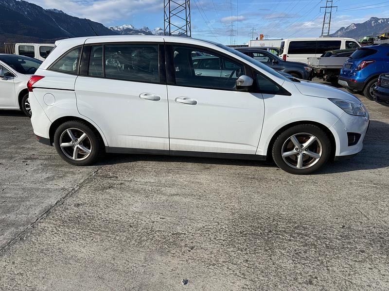 Gebraucht Ford Grand C-Max 125 PS (91 kW) 2014 Van / Kleinbus