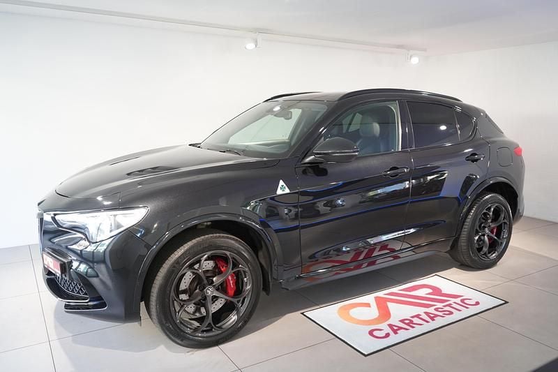 Schwarz Gebraucht 2019 Alfa Romeo Stelvio Quadrifoglio SUV | CHF 49’890 (Fairer Preis) - Bild 1/4
