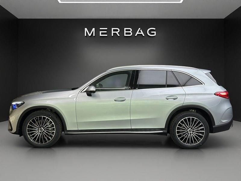 Gebraucht Mercedes GLC300e 258 PS (189 kW) 2024 SUV