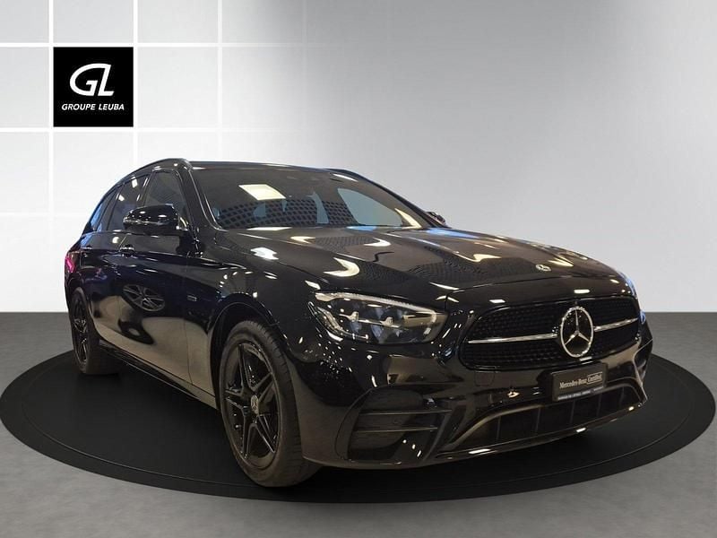 Gebraucht Mercedes E300 194 PS (142 kW) 2024 Schwarz Kombi