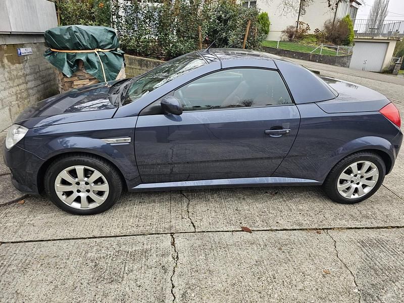 Gebraucht Opel Tigra Sport 125 PS (91 kW) 2006 Cabrio