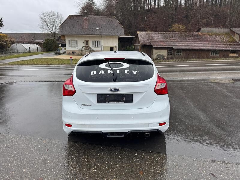 Gebraucht Ford Focus Titanium 150 PS (110 kW) 2011