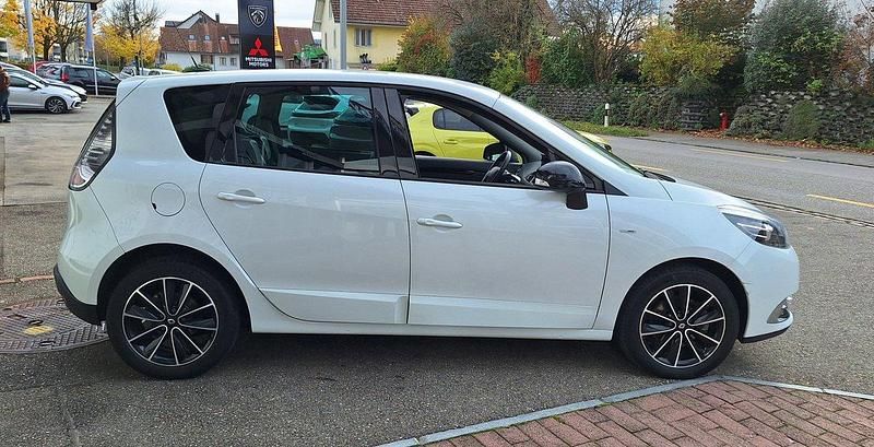 Gebraucht Renault Scénic III Bose Edition 110 PS (80 kW) 2013 Van / Kleinbus